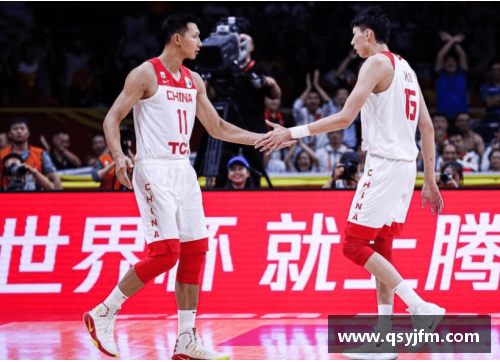 AG旗舰厅马刺主帅分享与中国男篮合影瞬间，展现友谊与竞争并存